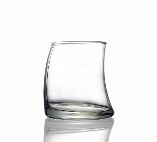 厚实玻璃啤酒杯