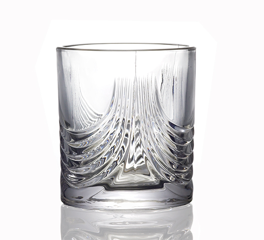 玻璃啤酒杯