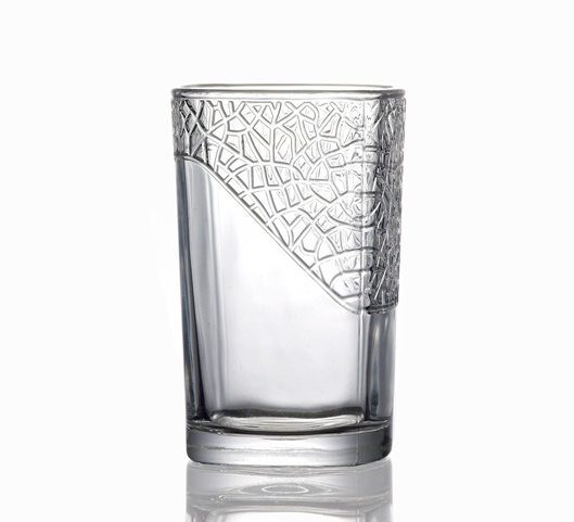 异形玻璃杯