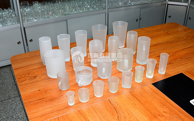 磨砂玻璃杯定制种类