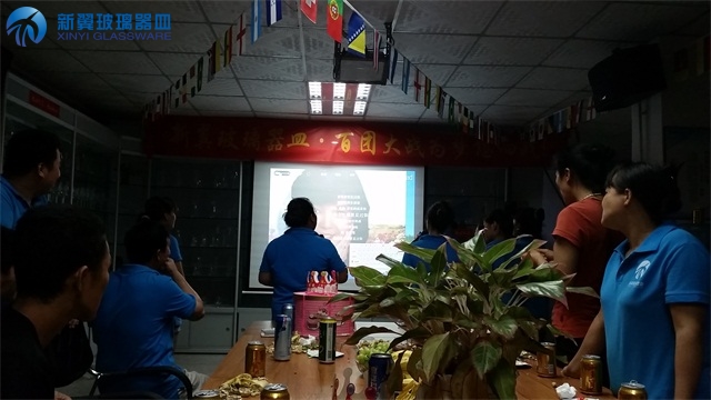 员工生日会 (1)