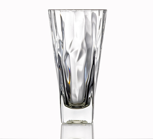 厚实玻璃啤酒杯