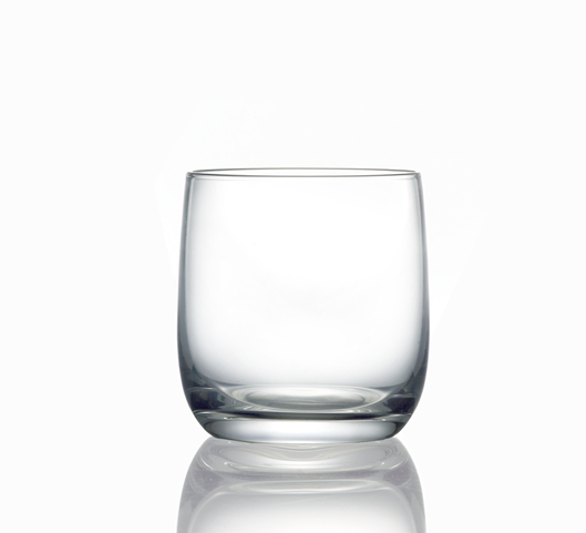 厚实玻璃啤酒杯
