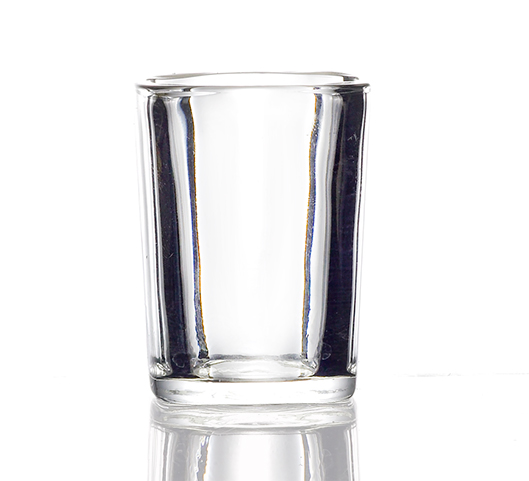 烈酒杯大图